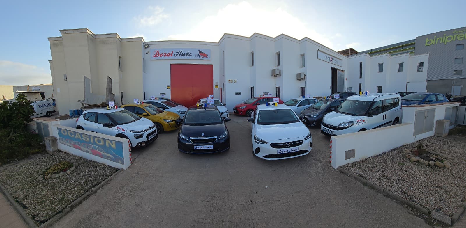 Doral Auto exterior 2