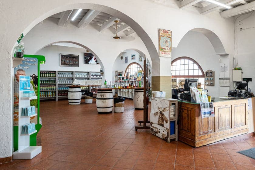 Destilerías Xoriguer 