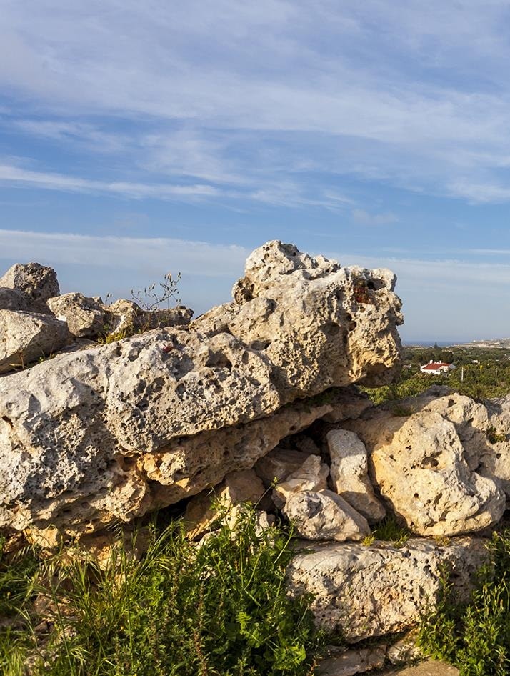 Fondo de piedras talayóticas