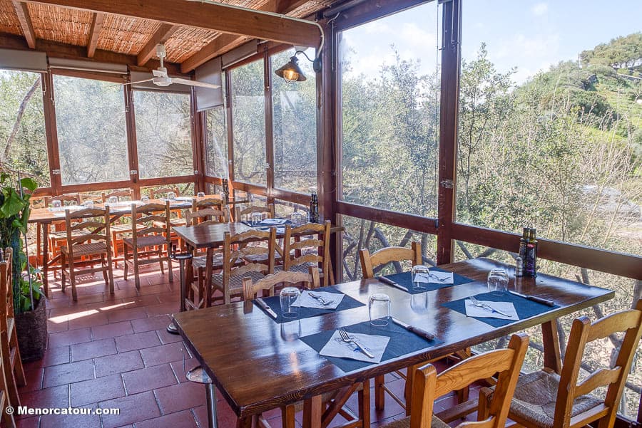 moli-des-raco-es-mercadal-restaurante-awaita-guia-turistica-menorca-0